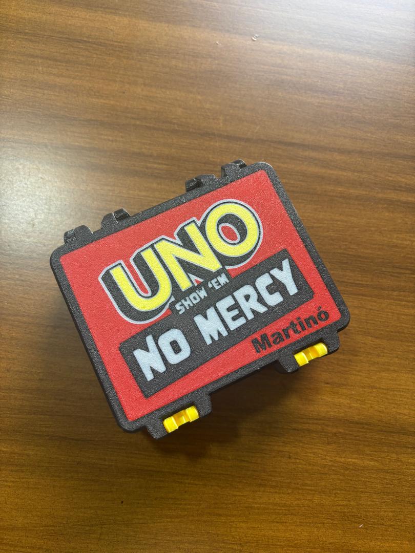 Caja UNO no Mercy